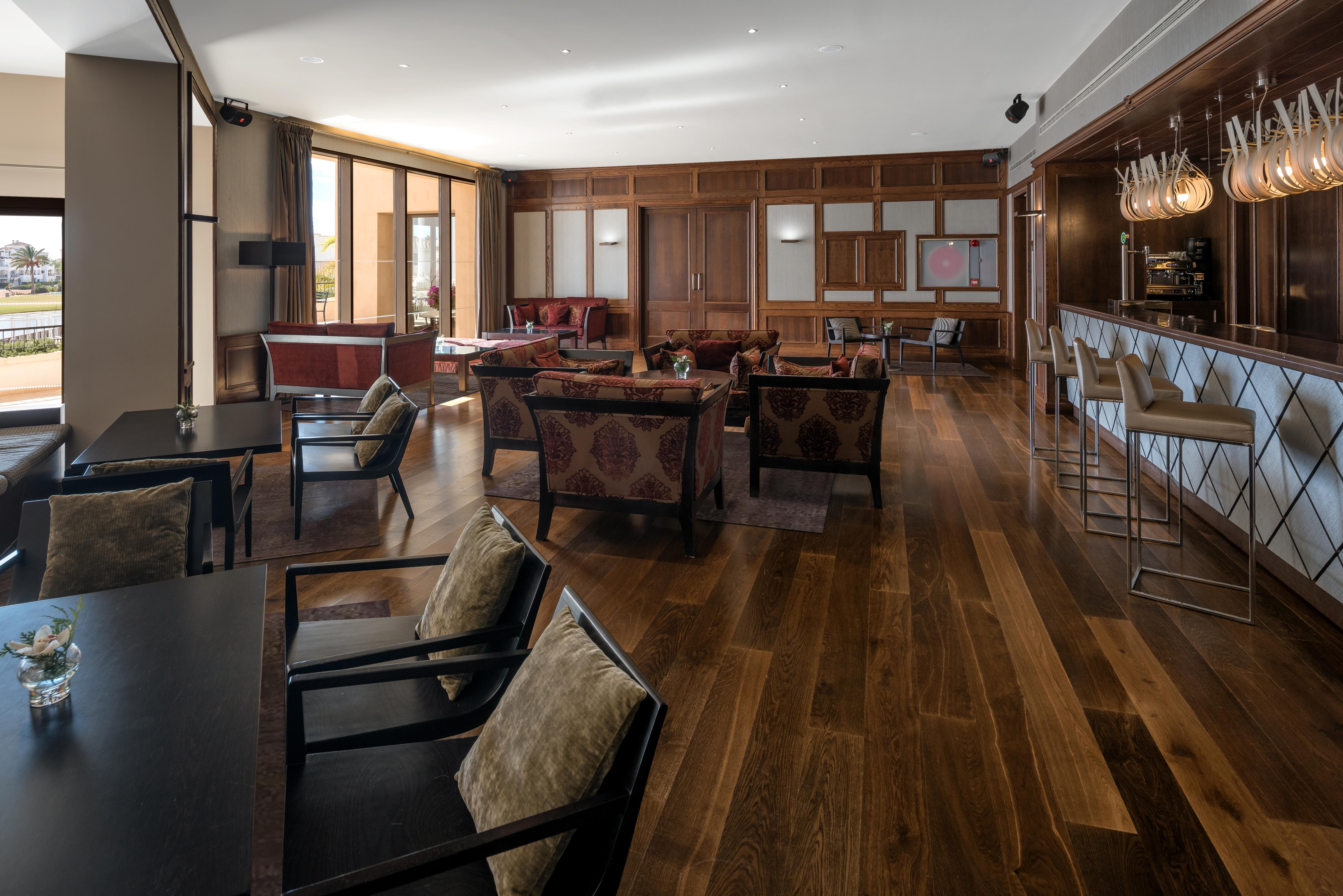 Doubletree By Hilton La Torre Golf Resort Roldan Ngoại thất bức ảnh The Club at The Standard East Village